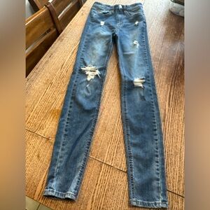 Wild Fable distressed skinny fit jeans sz 00